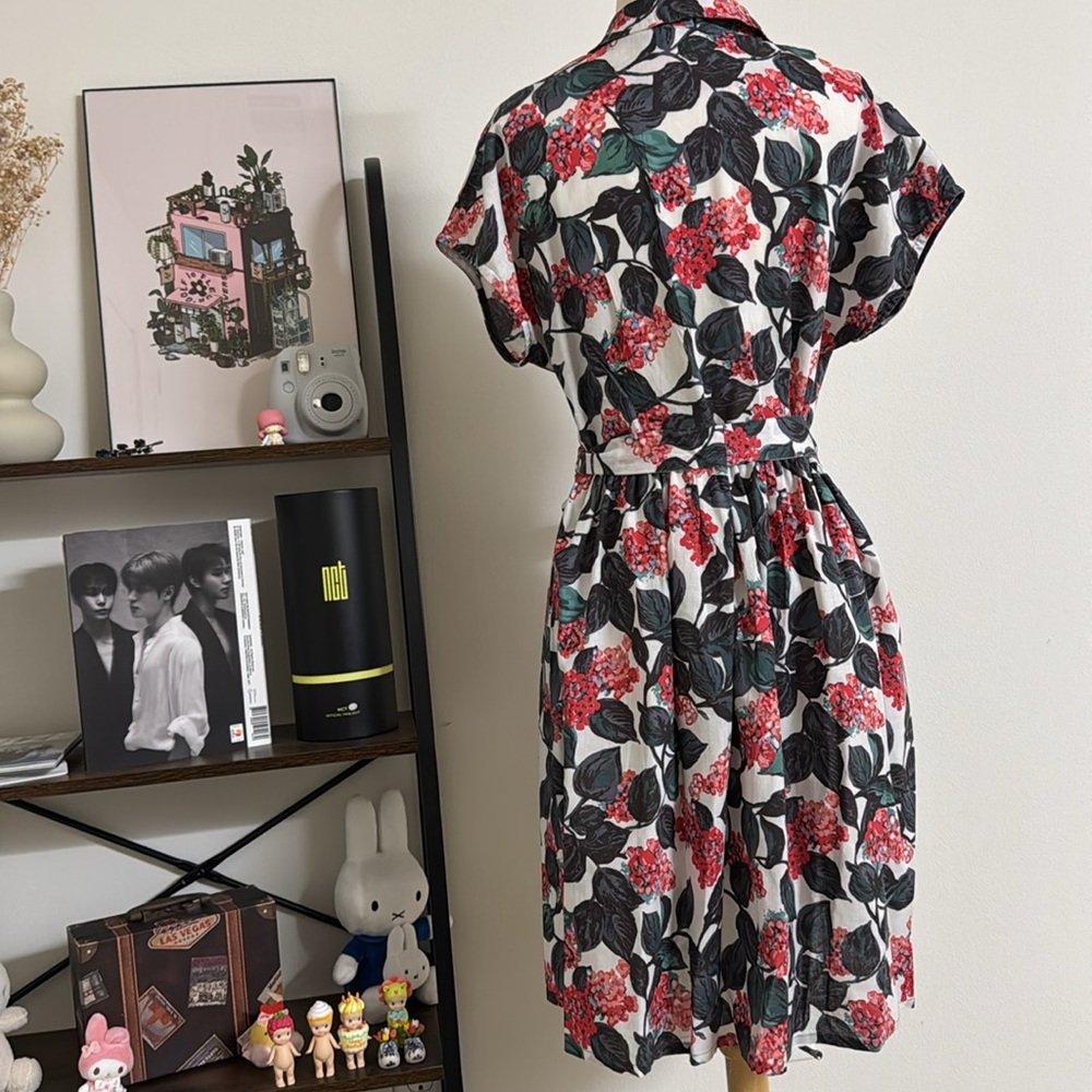Beautiful Boden dress - Picture 3 of 4